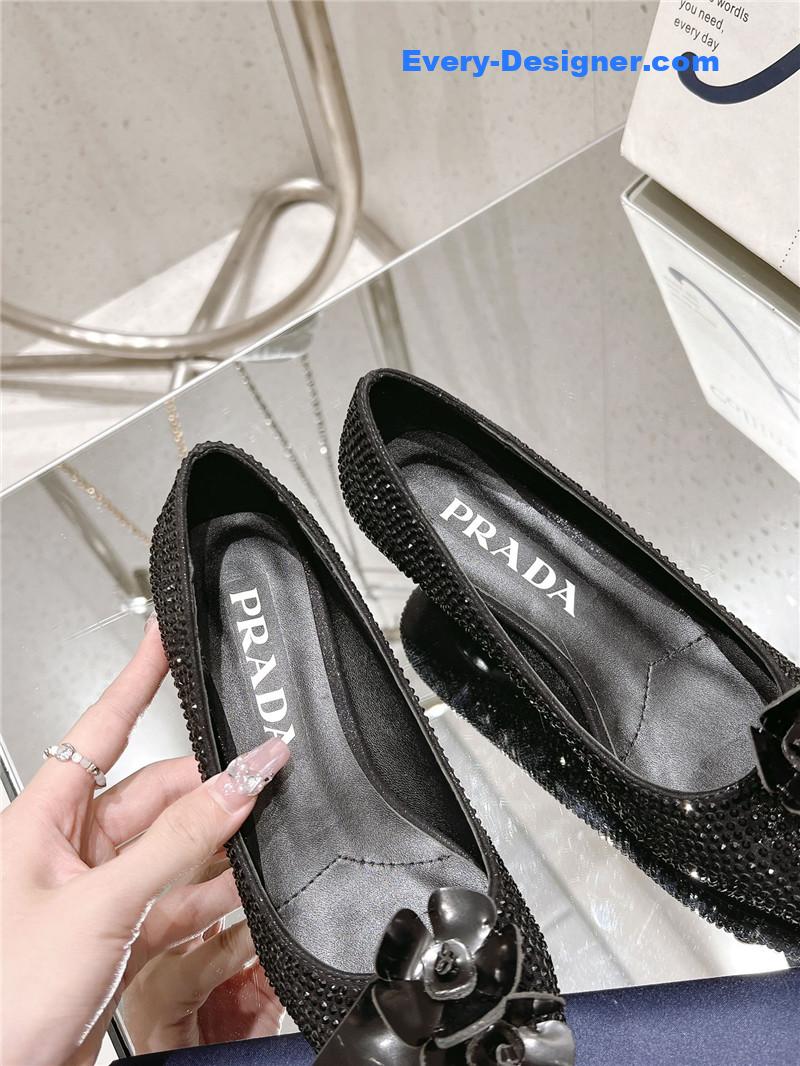 pra*a full D1am0nd shoes