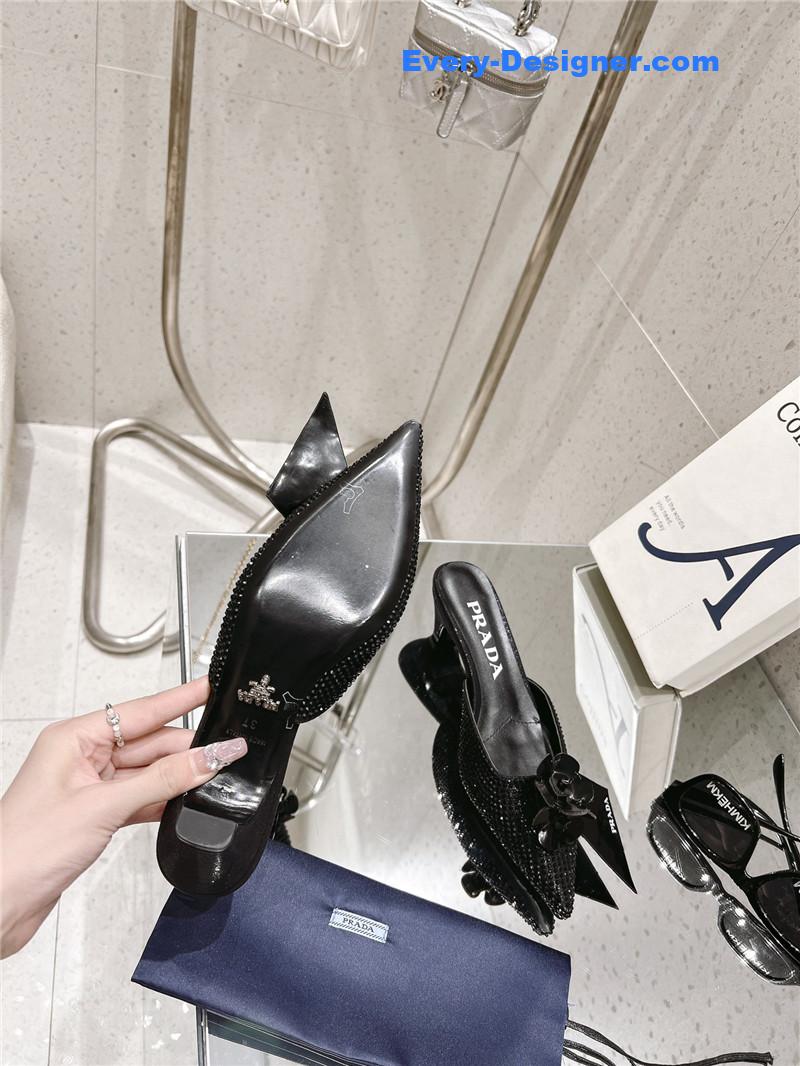 pra*a full D1am0nd sandals