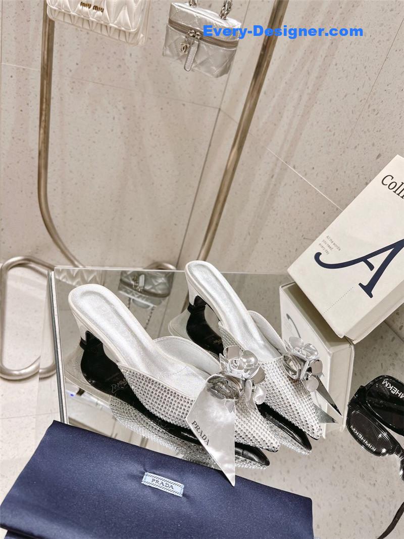 pra*a full D1am0nd sandals