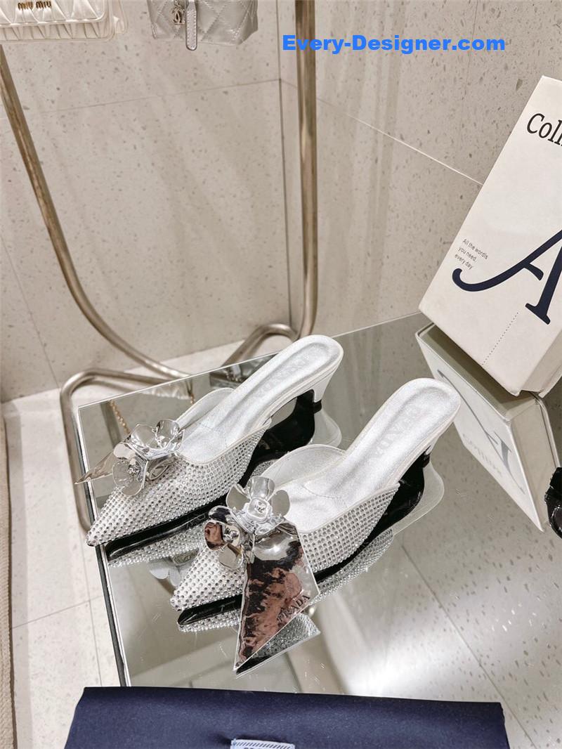 pra*a full D1am0nd sandals