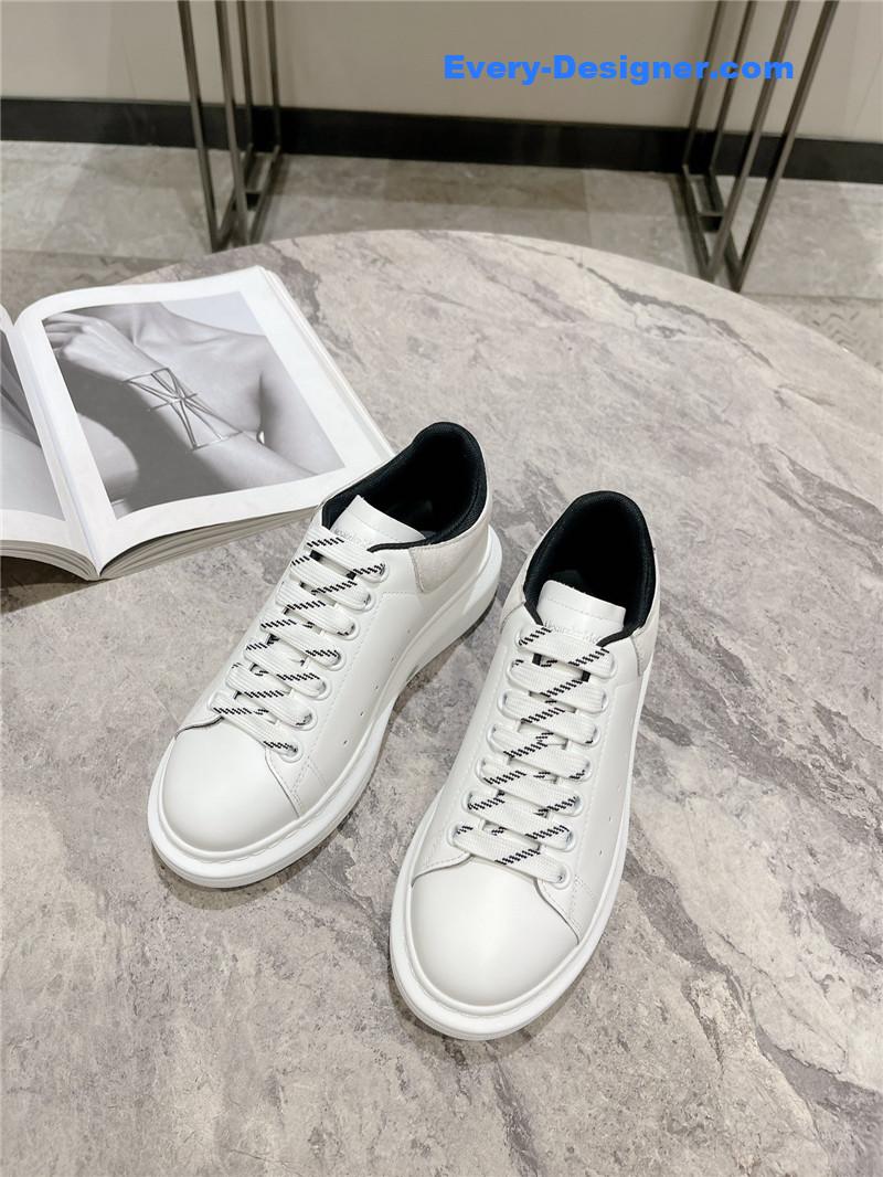a1exa*der Mcqv*en new oversized sneakers