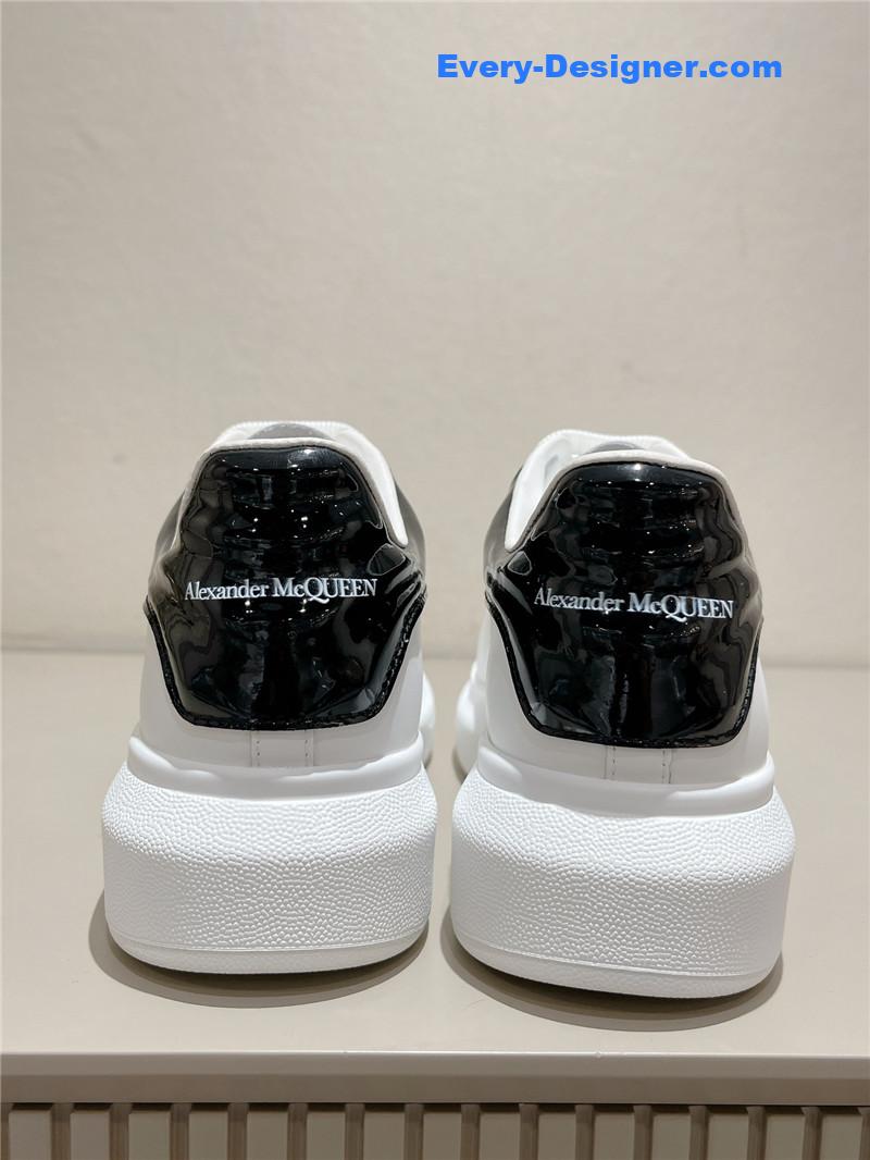 a1exa*der Mcqv*en new oversized sneakers