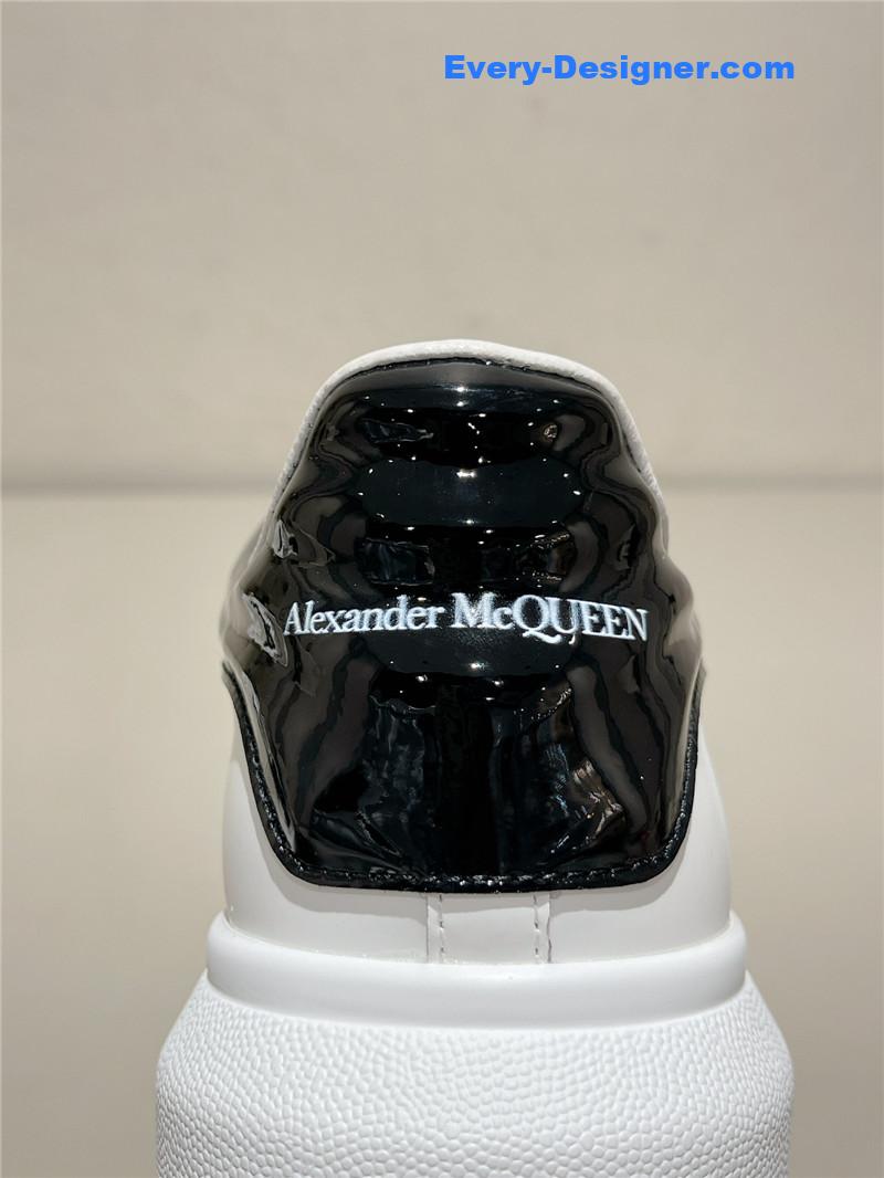 a1exa*der Mcqv*en new oversized sneakers