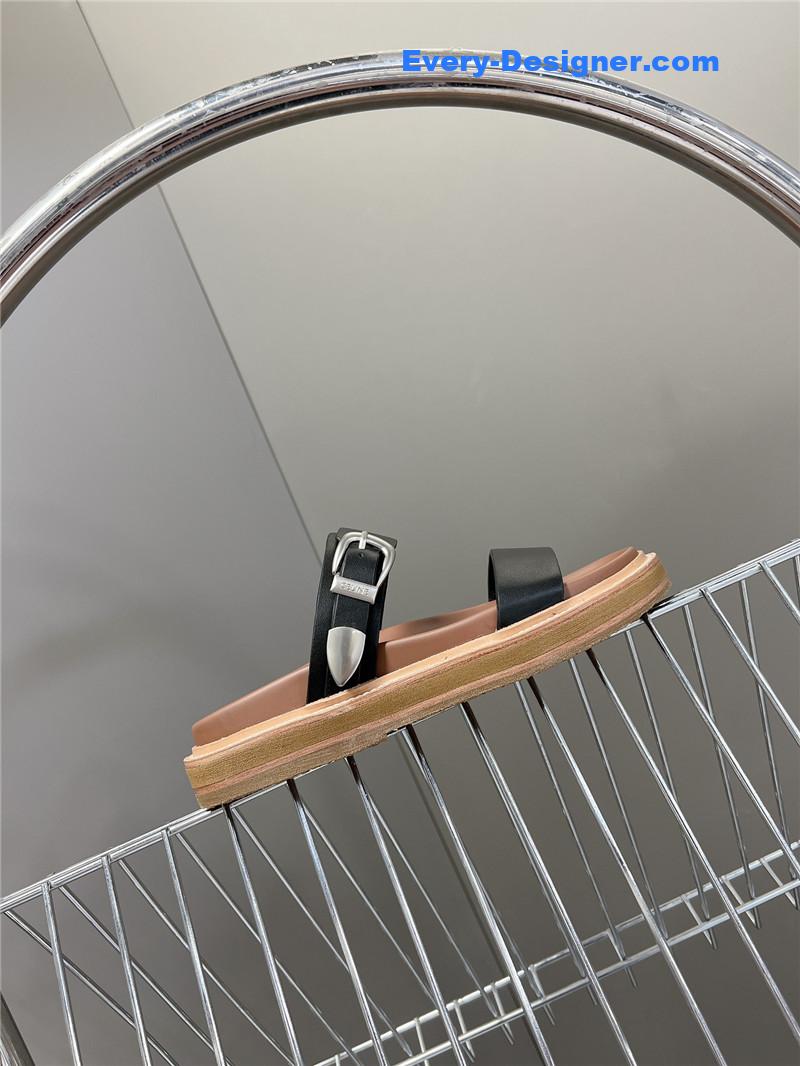 Ce1i*e triumphal arch vintage roman sandals