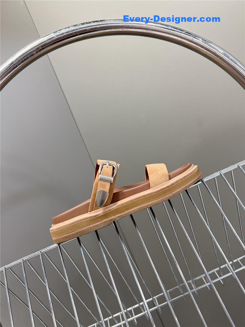 Ce1i*e triumphal arch vintage roman sandals