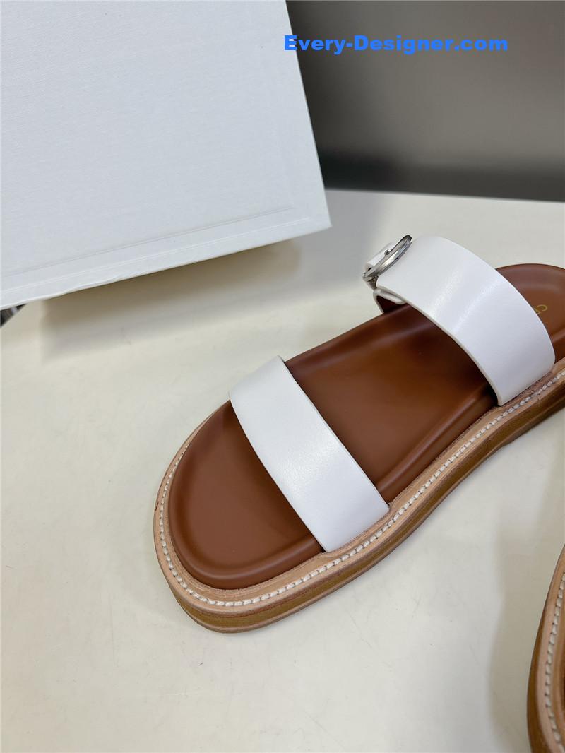 Ce1i*e triumphal arch vintage roman sandals