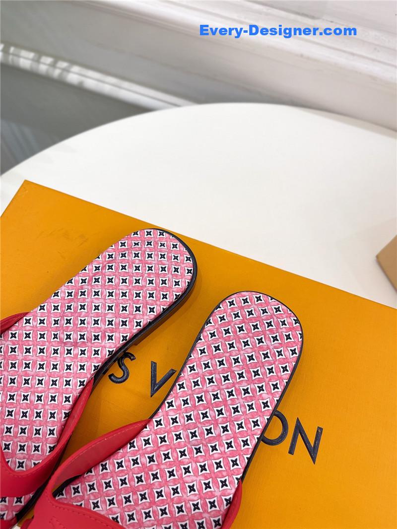 l0vis Vvtt0n lv new hollow slippers