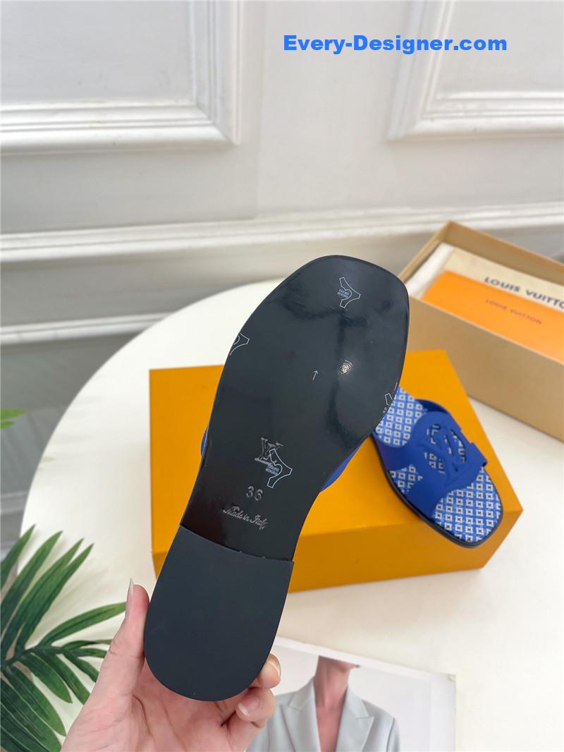 l0vis Vvtt0n lv new hollow slippers