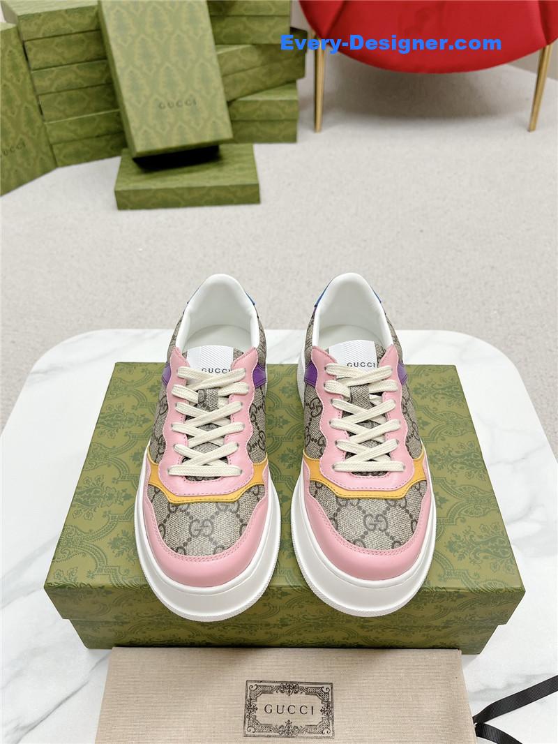 Gvc*1 chunky b series lightweight soft platform sneakers