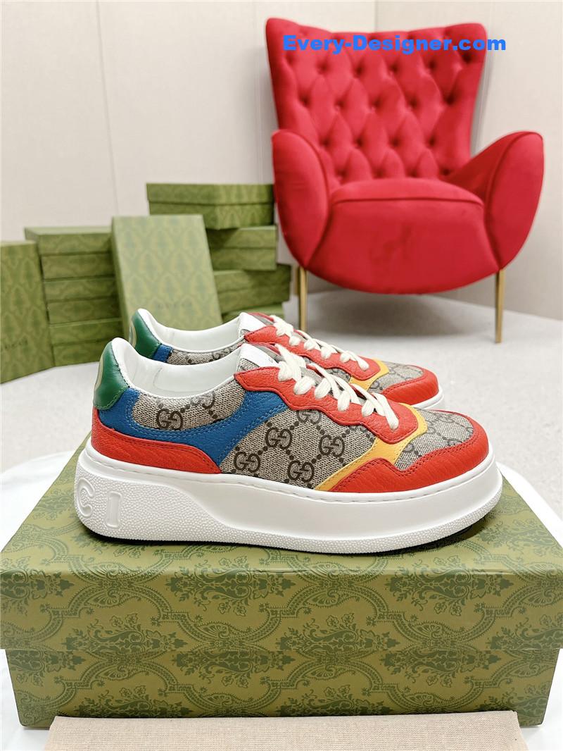 Gvc*1 chunky b series lightweight soft platform sneakers