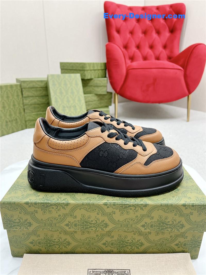 Gvc*1 chunky b series lightweight soft platform sneakers