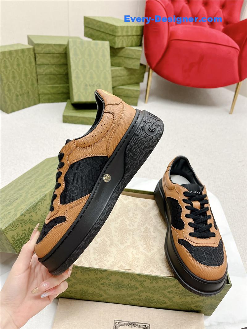 Gvc*1 chunky b series lightweight soft platform sneakers