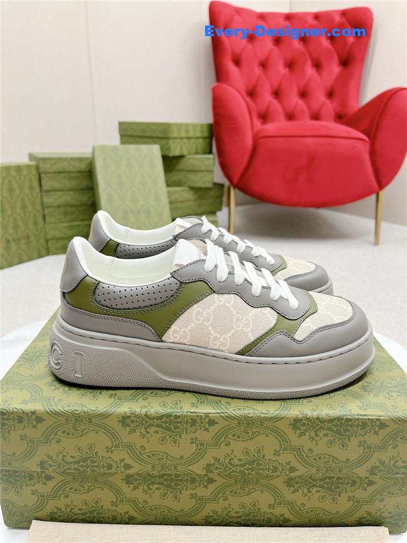 Gvc*1 chunky b series lightweight soft platform sneakers