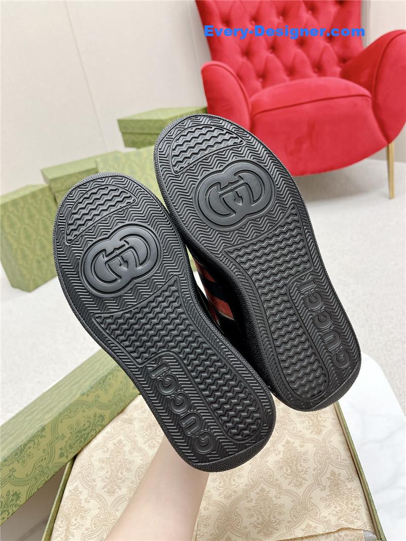 Gvc*1 chunky b series lightweight soft platform sneakers