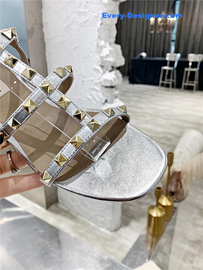 Va1e*ntin0 stud sandals