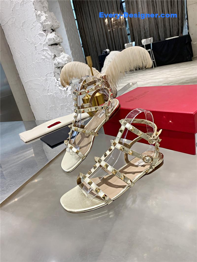 Va1e*ntin0 stud sandals