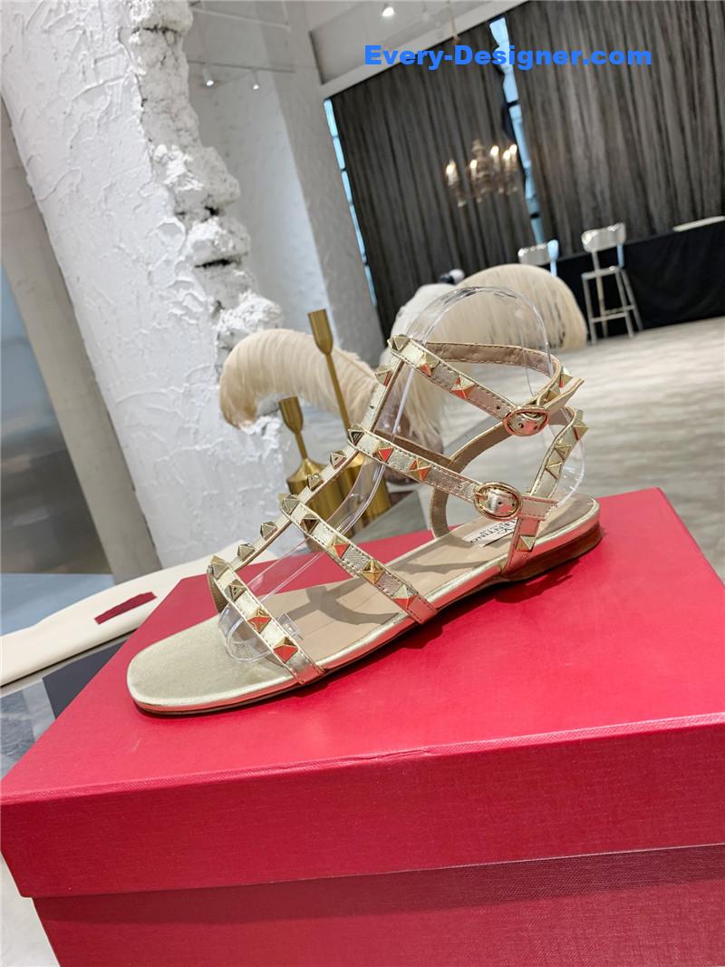 Va1e*ntin0 stud sandals
