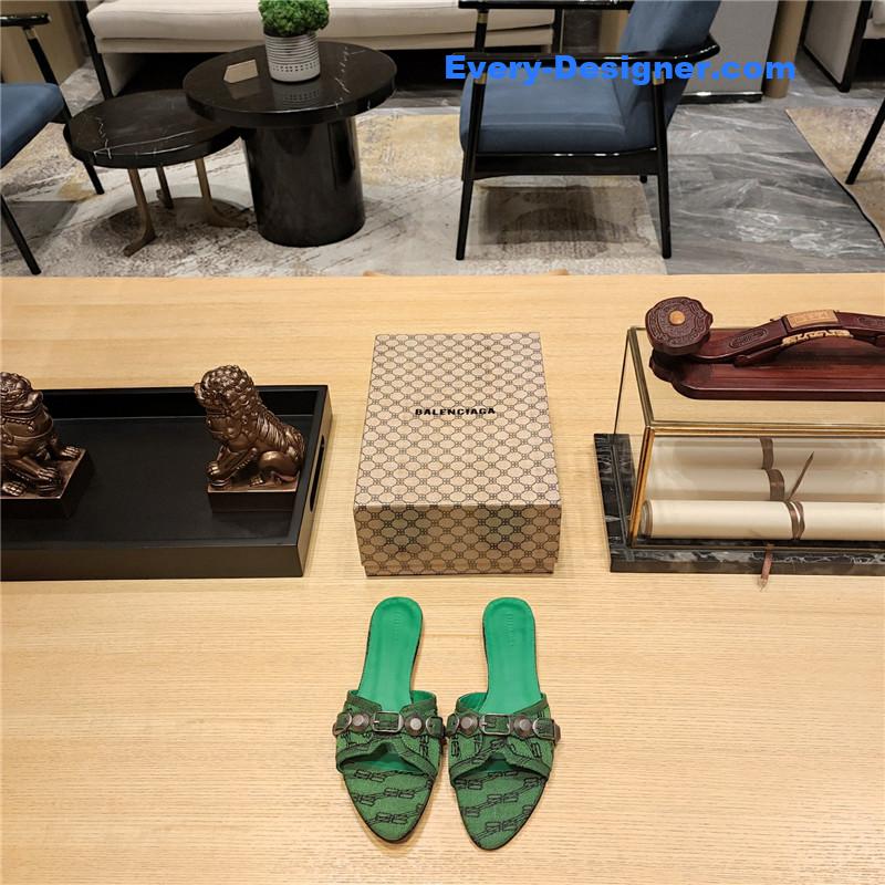 Ba1en*iaga lecagole series slippers