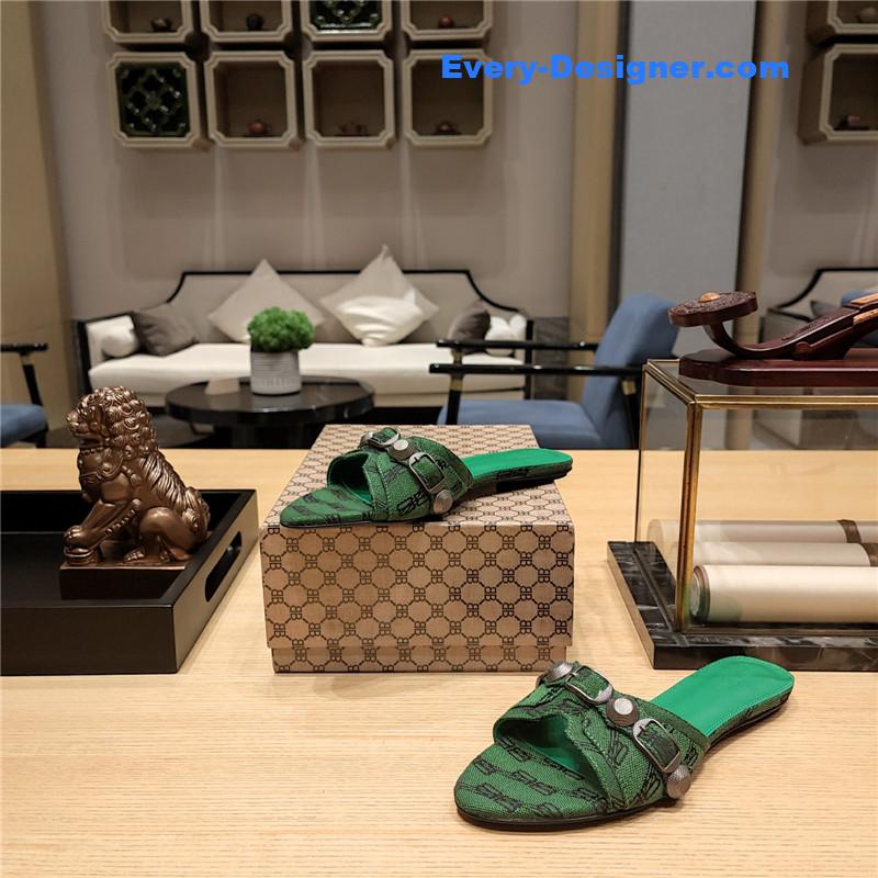 Ba1en*iaga lecagole series slippers