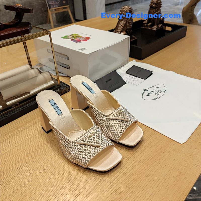 Pra*a block heel square toe sandals