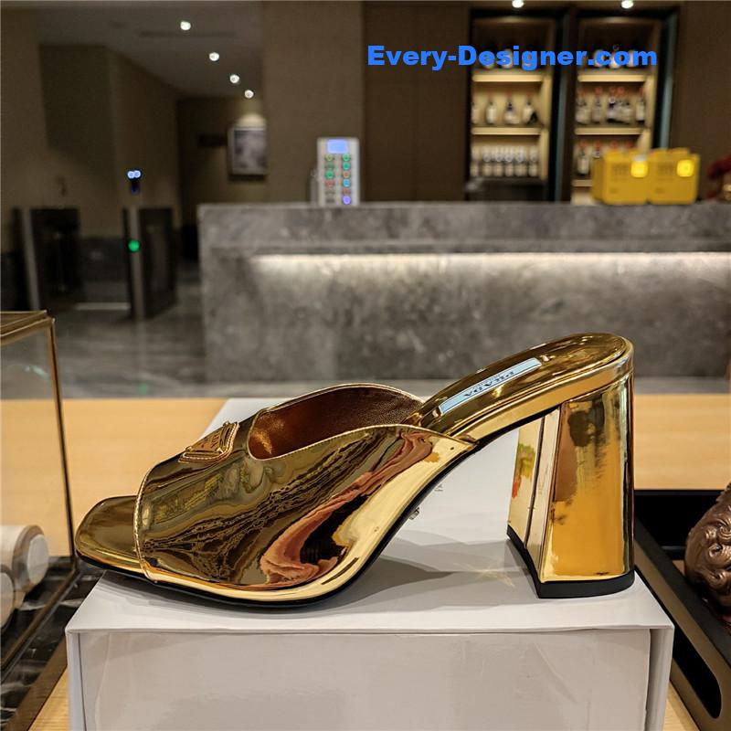 Pra*a block heel square toe sandals