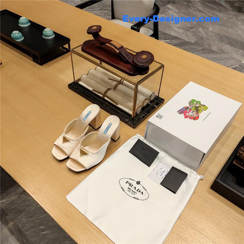 Pra*a block heel square toe sandals