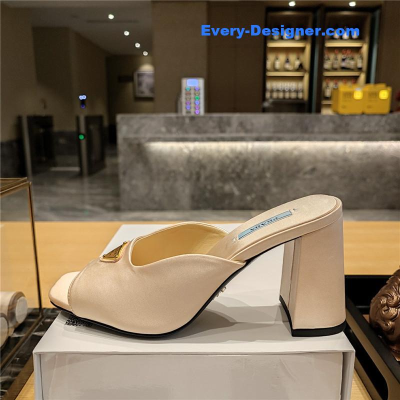 Pra*a block heel square toe sandals