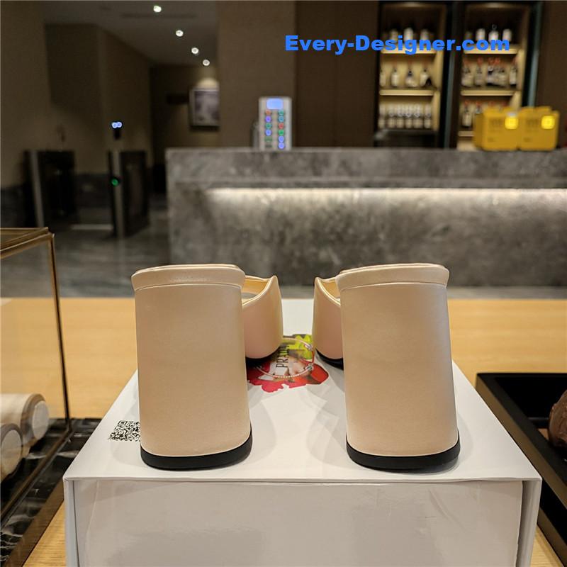 Pra*a block heel square toe sandals