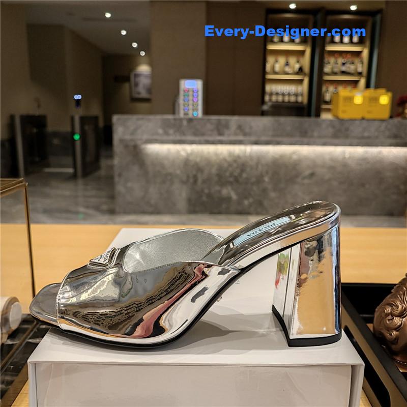 Pra*a block heel square toe sandals