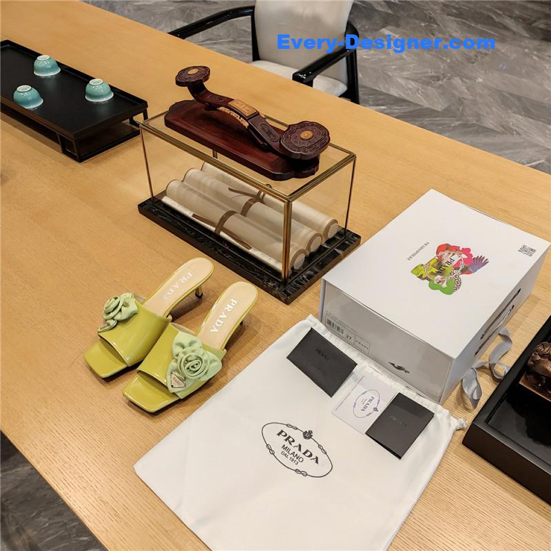 Pra*a low heel rosette square toe sandals