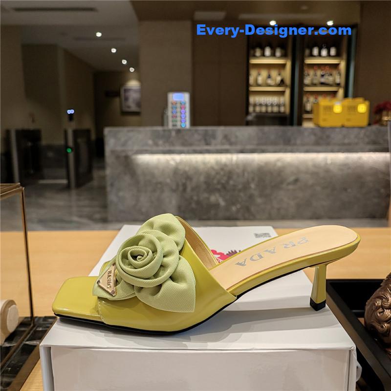 Pra*a low heel rosette square toe sandals