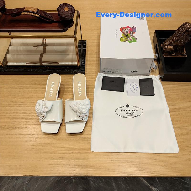 Pra*a low heel rosette square toe sandals