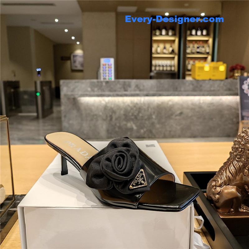 Pra*a low heel rosette square toe sandals