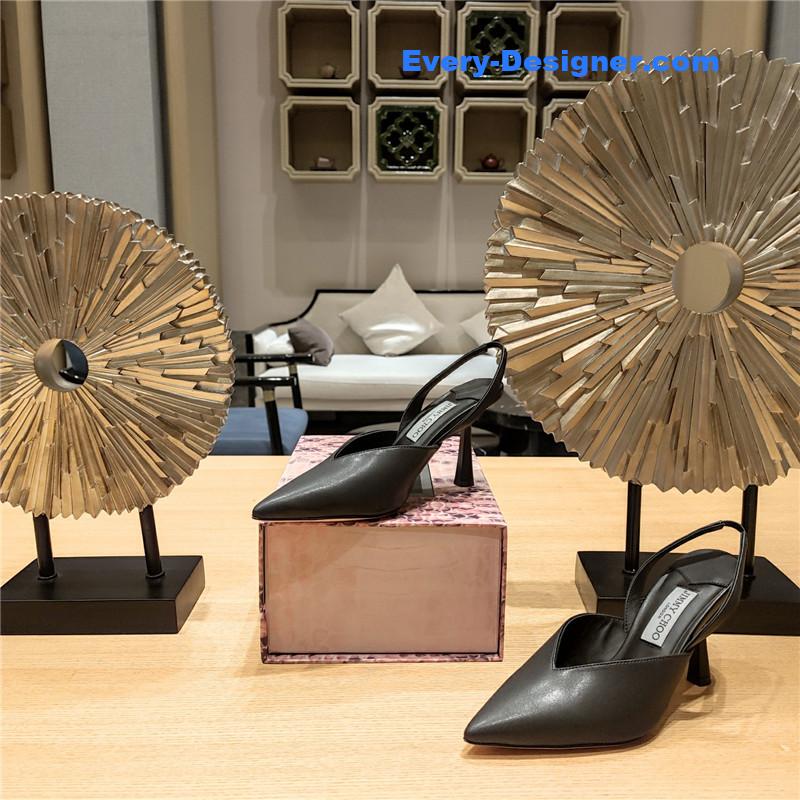 J1m*y Ch00 open toe sandals