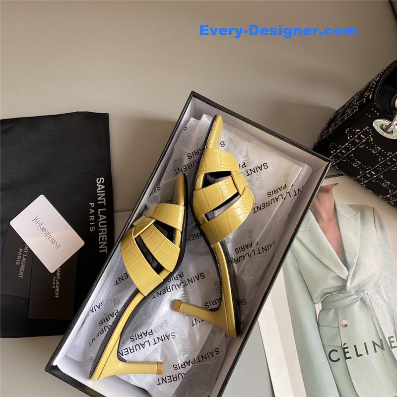 Y51 classic slippers