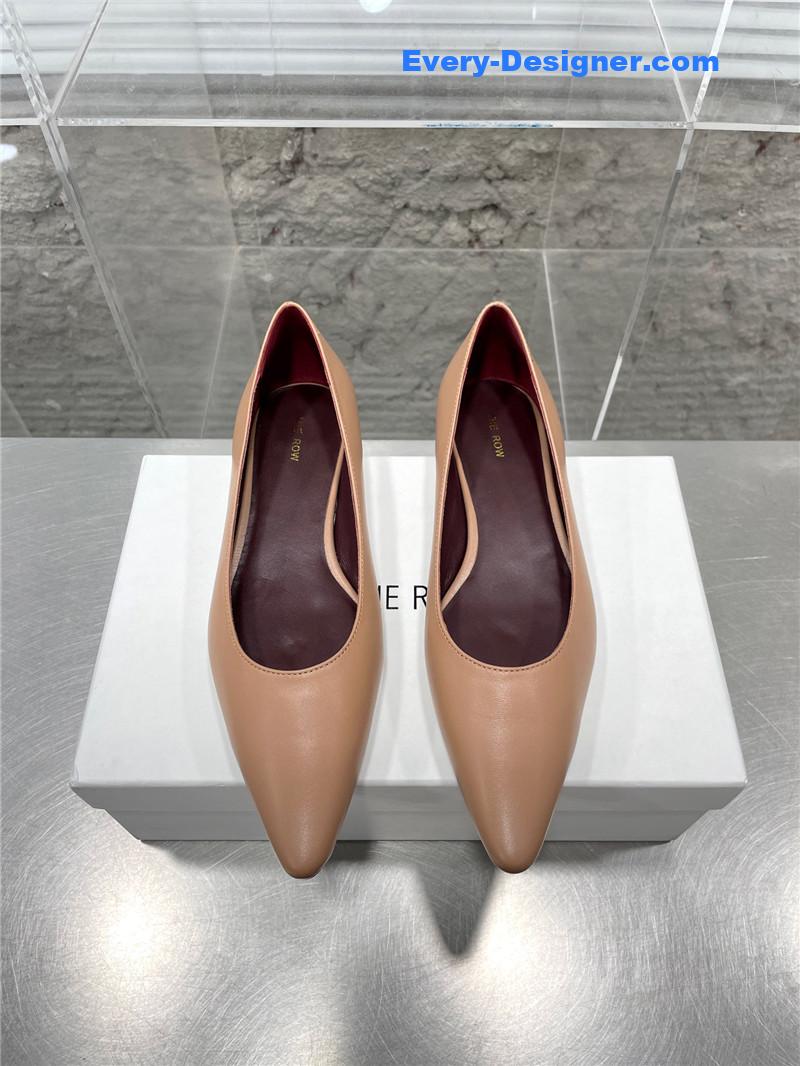 The R0w new french pointed toe chunky low-heeled shoes
