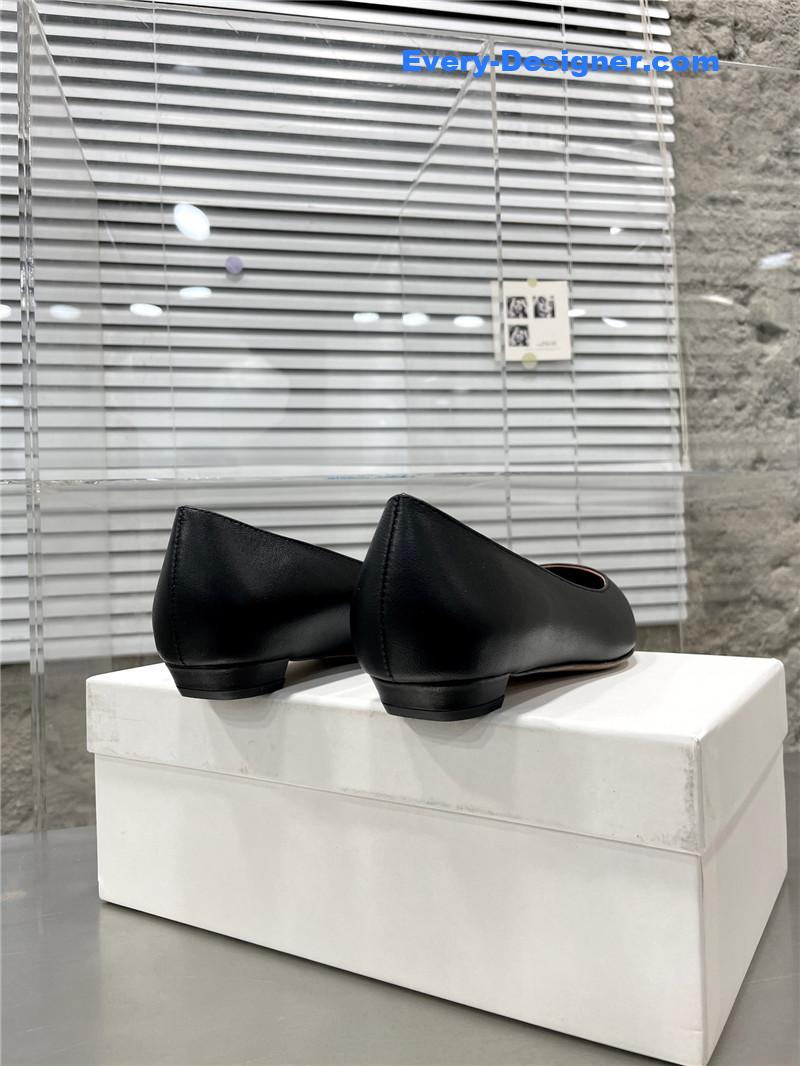 The R0w new french pointed toe chunky low-heeled shoes