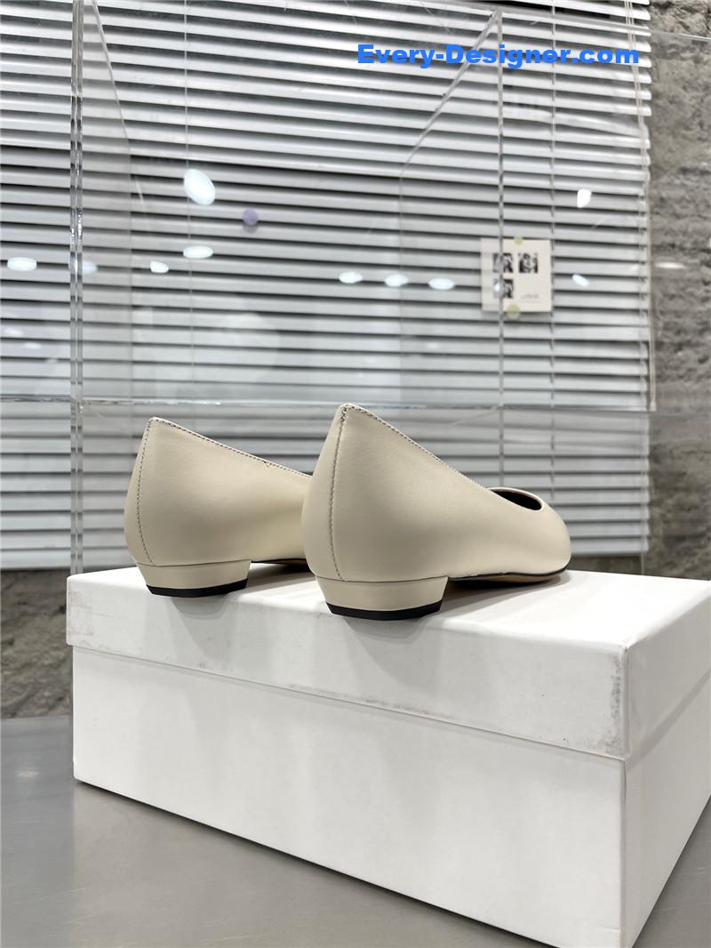 The R0w new french pointed toe chunky low-heeled shoes