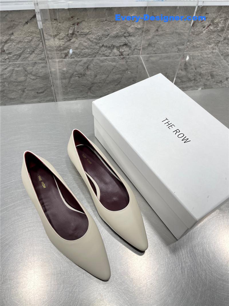 The R0w new french pointed toe chunky low-heeled shoes
