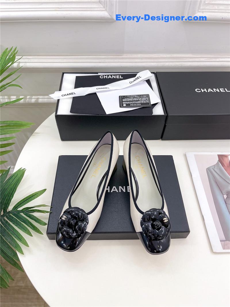 CC catwalk style camellia shoes