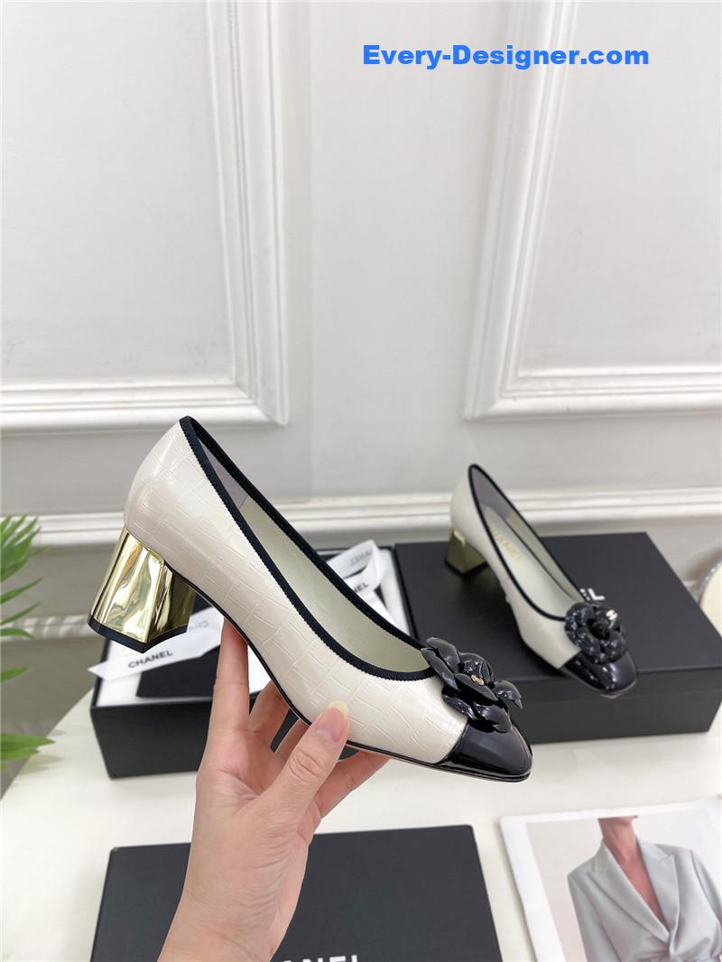 CC catwalk style camellia shoes