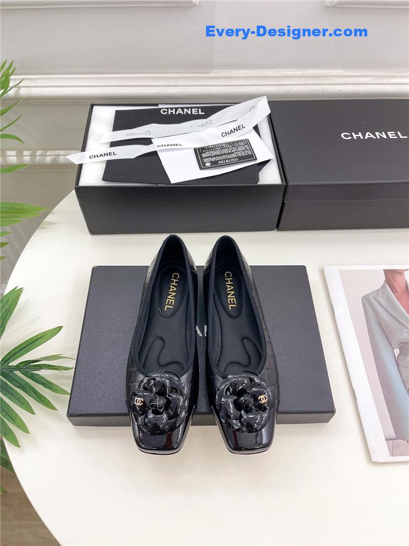 CC catwalk style camellia shoes