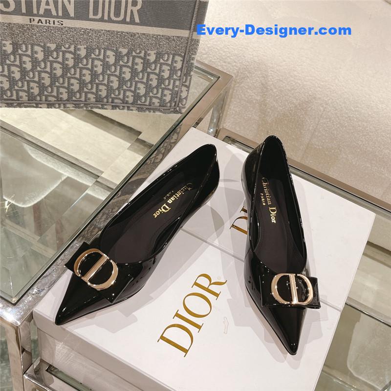 D10r early spring new cat heel shoes