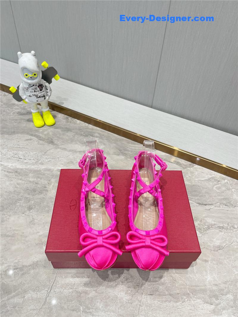 Va1e*ntin0 rockstud studded satin ballet flats