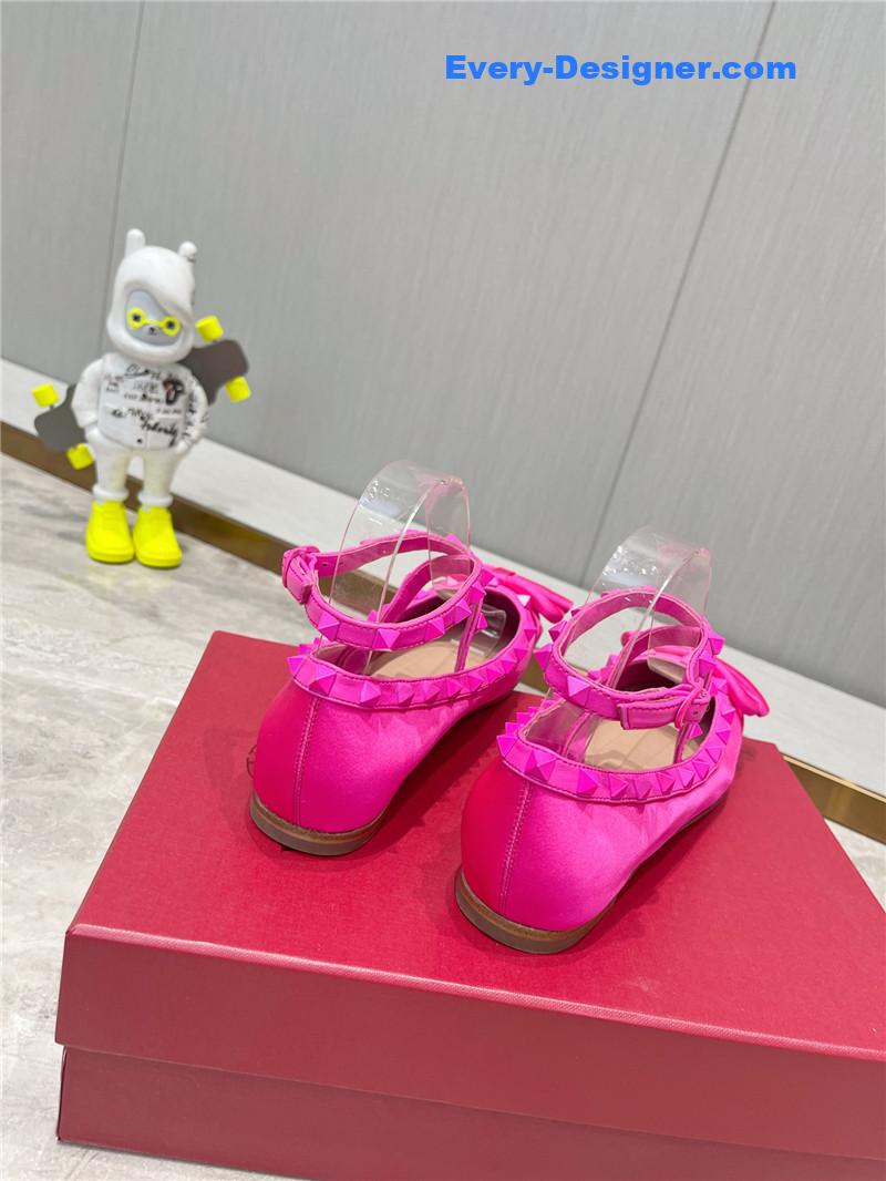 Va1e*ntin0 rockstud studded satin ballet flats