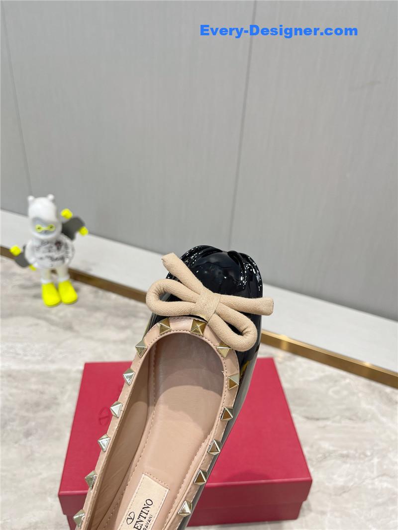 Va1e*ntin0 rockstud studded satin ballet flats