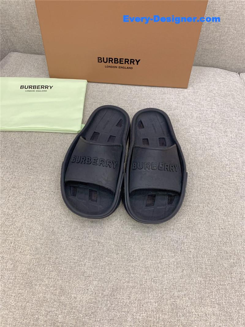 Bv*b*rry new hollow slippers