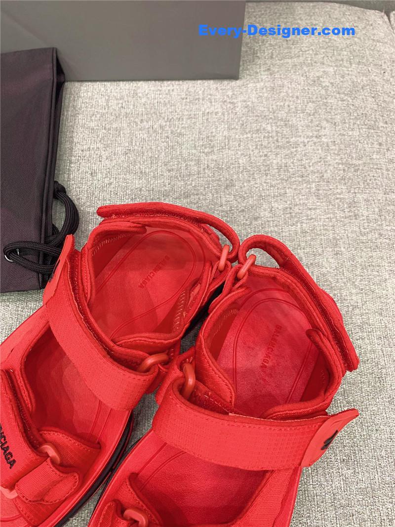 Ba1en*iaga new velcro sandals