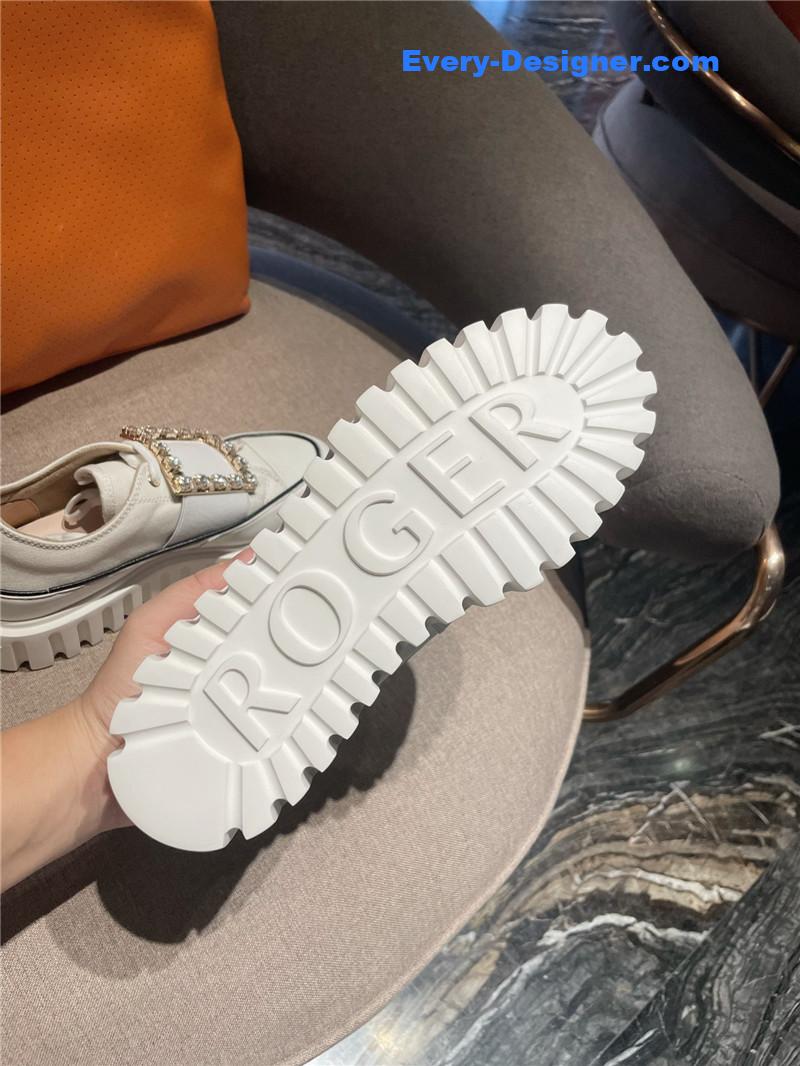 Roger vivier platform loafers