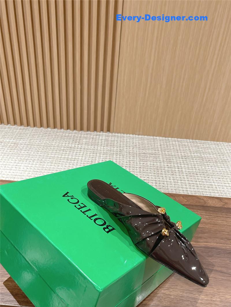 b0tt*ga Ven*ta bunnie mules